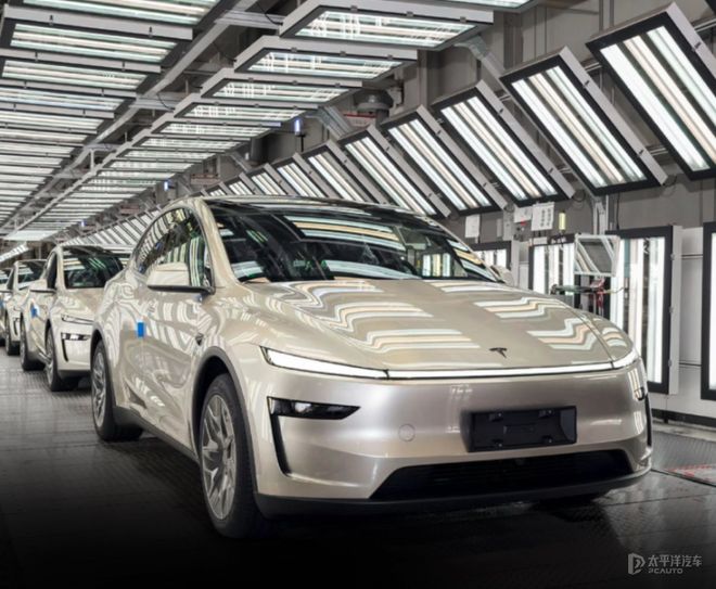 重磅新车续航曝光全新奔驰GLB首发冰球突破豪华版app每日车闻：多款(图18)